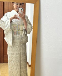 単衣の大島　長襦袢は東レの爽竹