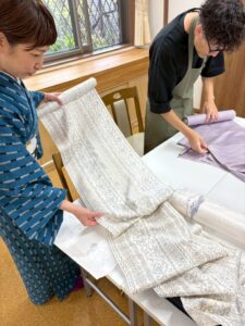 解き洗い張り済みの反物