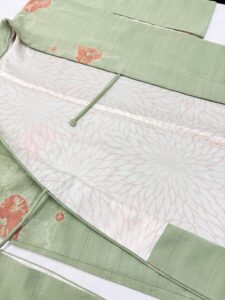 「むじな菊」の羽裏