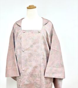 被布衿の雨コート
